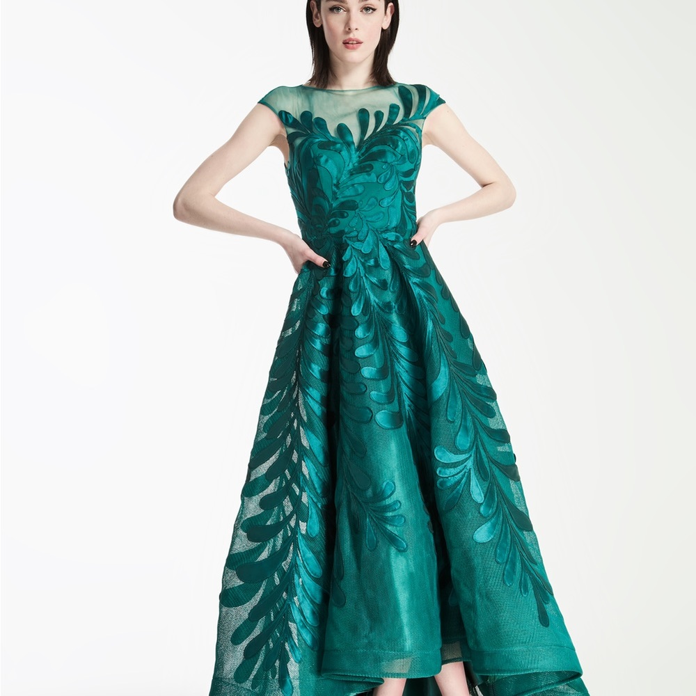 Mother of the Bride Emerald Green stunner.